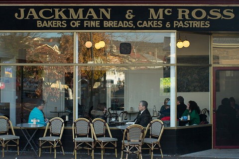 Hobart Half-Day Sightseeing Coach Tram Tour - Hotel WA 2