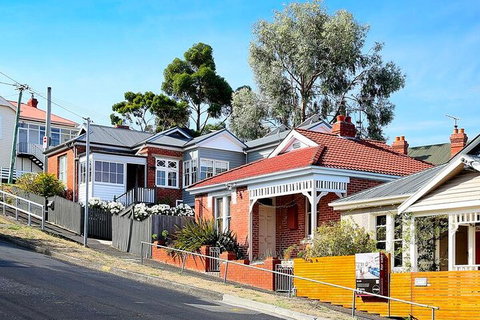 Wonderful Hobart Self-Guided Audio Tour - Hotel WA 0