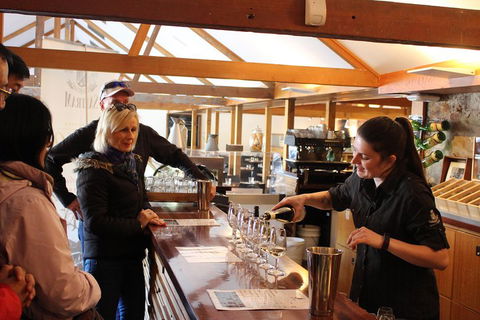 Barossa And Hahndorf Day Trip From Adelaide Including Wine Tasting And Lunch - Hotel WA 0